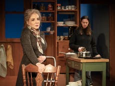 ’Night, Mother review: Stockard Channing returns to the London stage in darkly comic drama