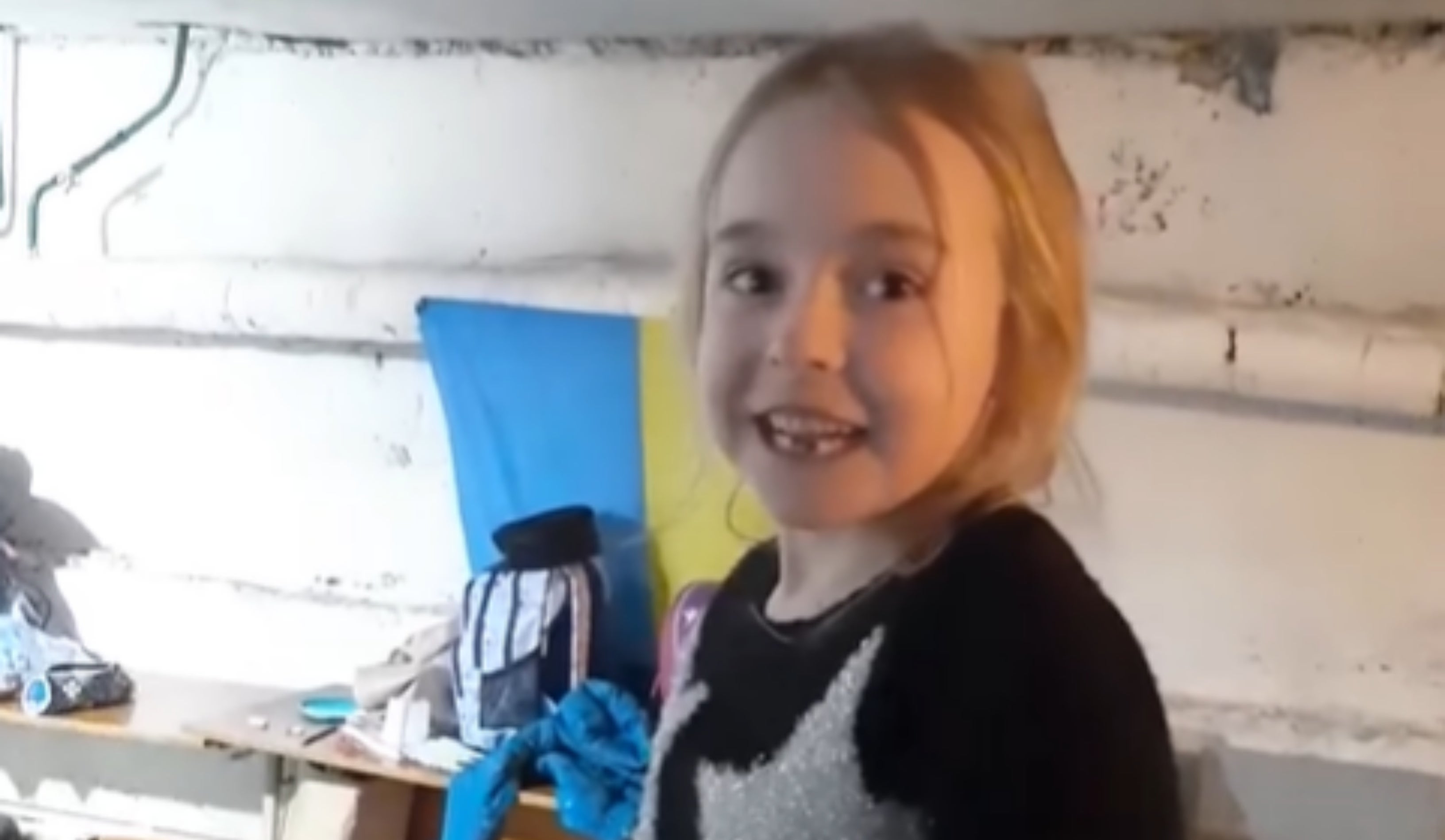 Amelia singing in the bomb shelter (Marta Smekhova/PA)