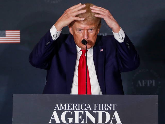 <p>El expresidente Donald Trump insinuó hace poco que podría volver a postularse para la Casa Blanca </p>
