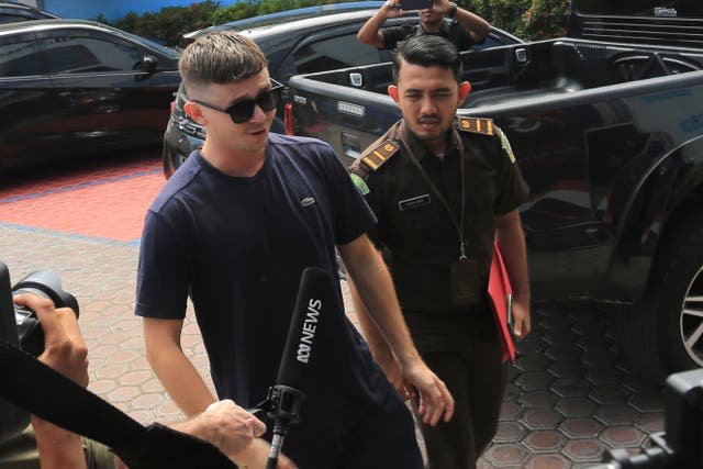 INDONESIA AUSTRALIANO DETENIDO