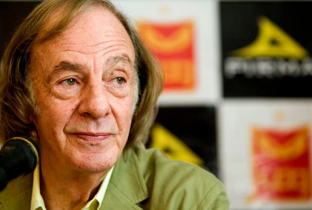CÉSAR MENOTTI