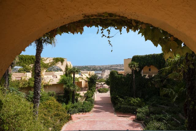<p>This five-star stay on the southern coast of Sicily looking over the sparkling sea has some affordable room options</p>
