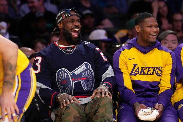 NUGGETS LAKERS