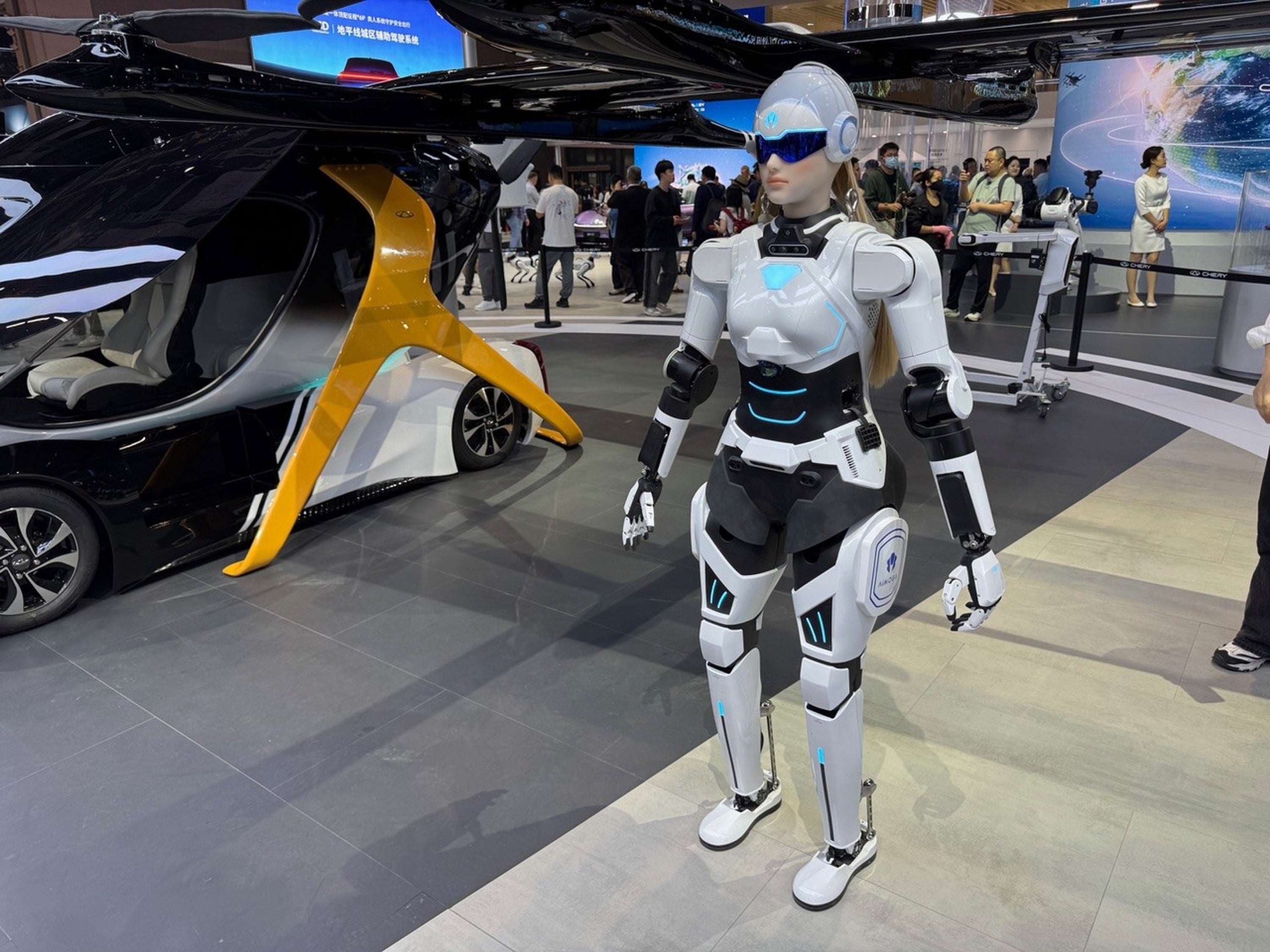 ‘Mornine’, the robot car salesperson that could be deployed in UK showroom