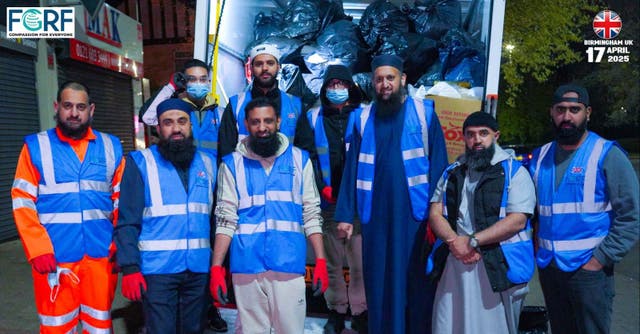 <p>Volunteers at Aston-based Faizan Global Relief Foundation (FGRF)</p>