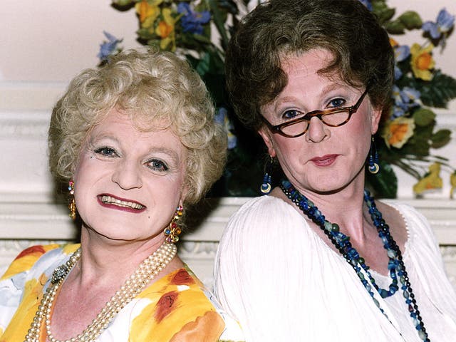 <p>Pearls of wisdom: Dame Hilda Bracket and Dr Evadne Hinge</p>