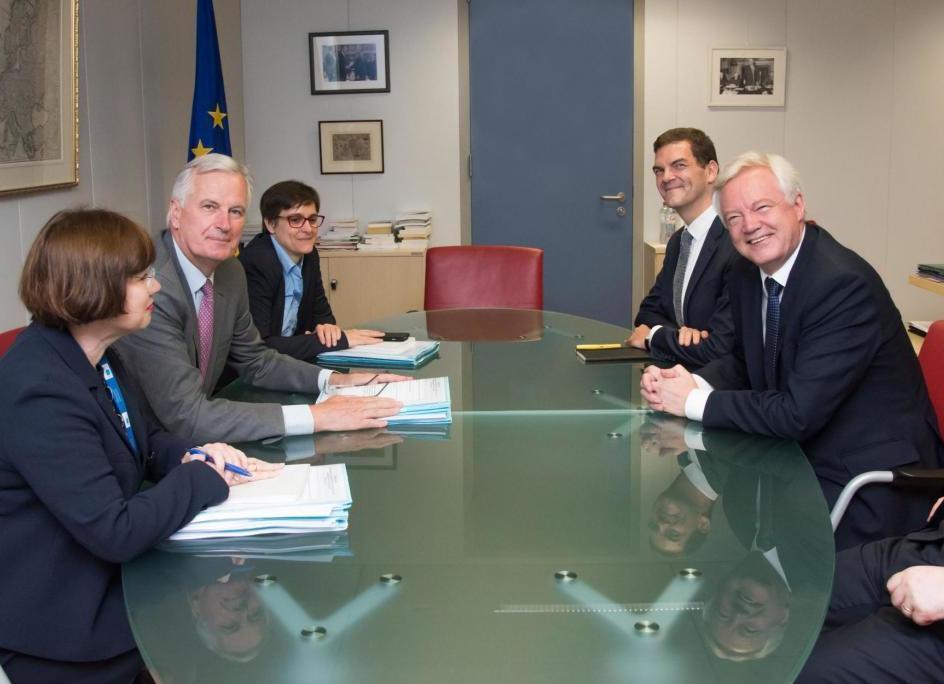 The UK team had fewer notes than the EU one